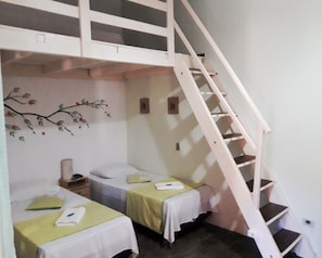 Quadruple Room, Balcony, Mezzanine - Pousada Veadeiros (Alto Paraíso de Goiás)