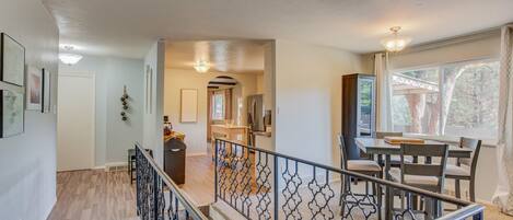 Ferienhaus (4 Bedrooms) | Essbereich im Zimmer