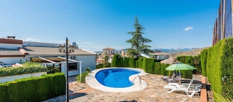 Villa Leonor Monachil by Ruralidays