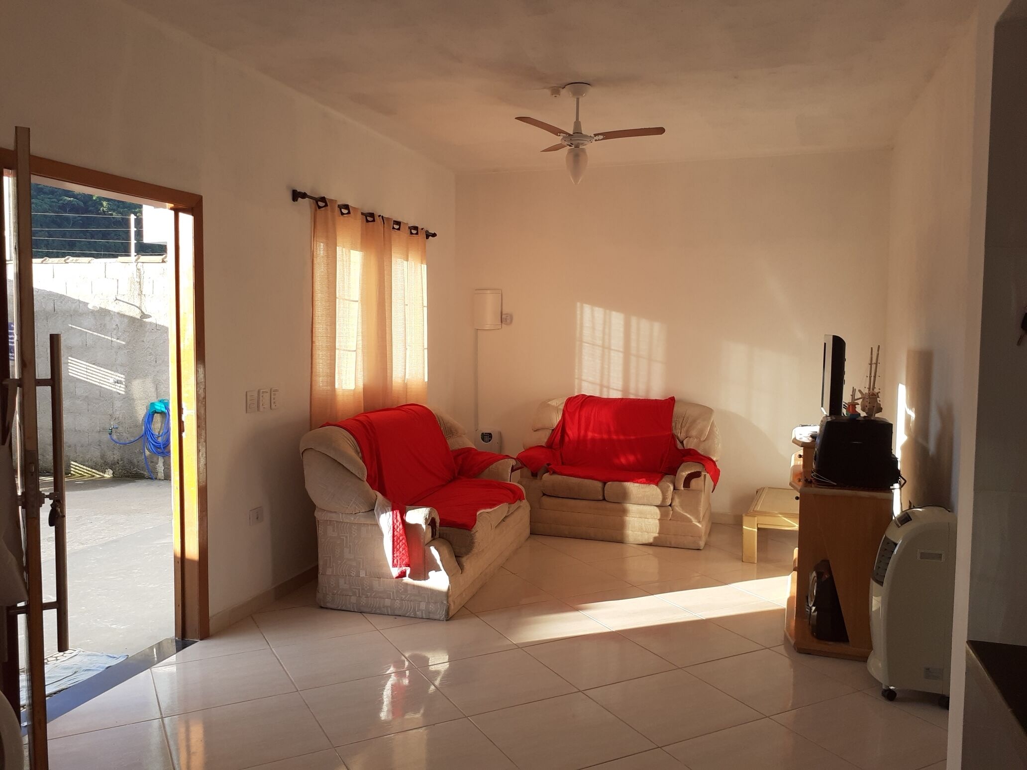 House With Pool In Ubatuba