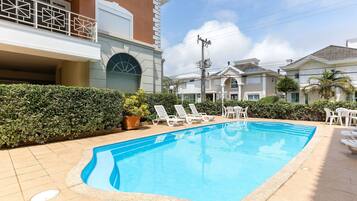 Superior Apartment | Pool | Outdoor pool