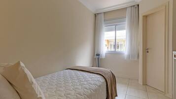 Superior Apartment | 2 bedrooms, free WiFi, bed sheets