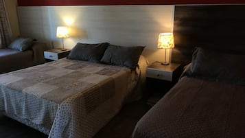 Comfort Room | Free WiFi, bed sheets