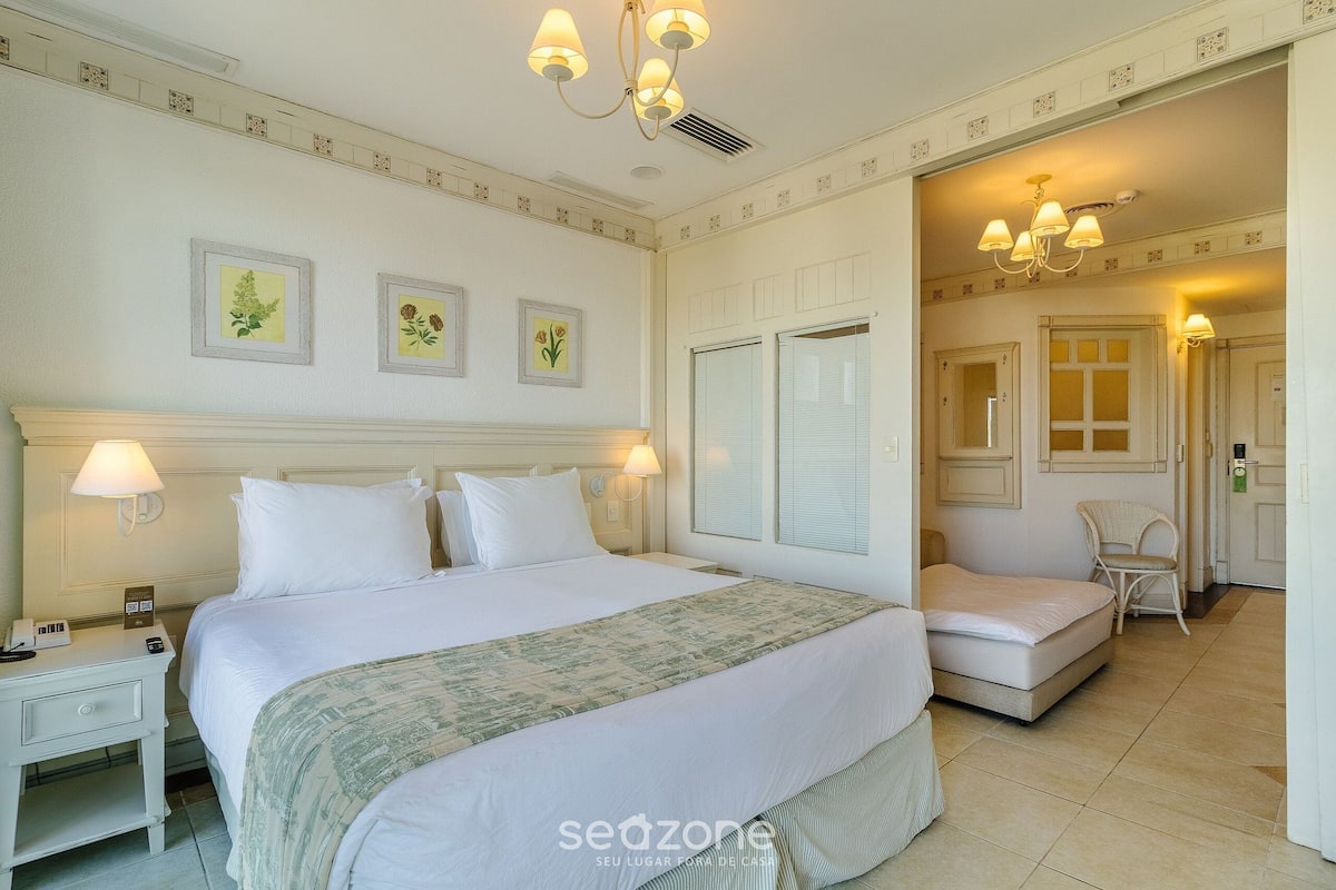 Studio Deluxe, vue mer | 1 chambre, coffres-forts dans les chambres, chambres insonorisées