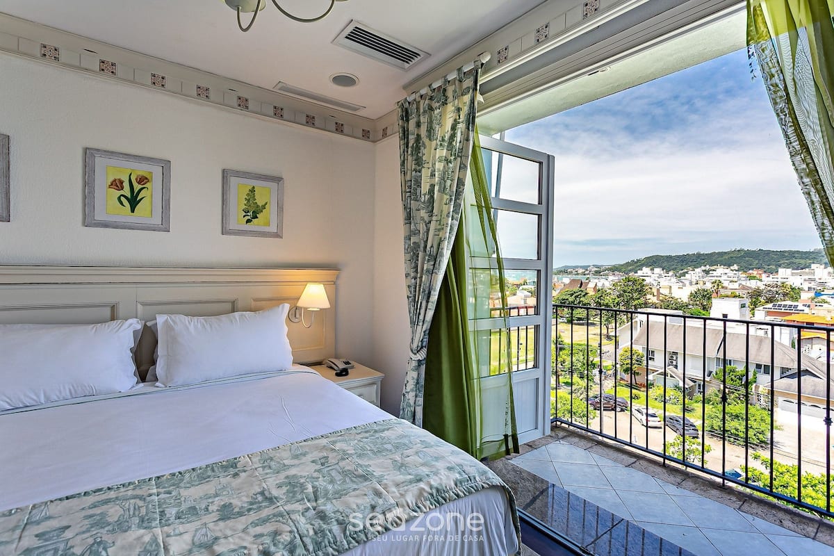 Studio Supérieur, vue mer | 1 chambre, coffres-forts dans les chambres, chambres insonorisées
