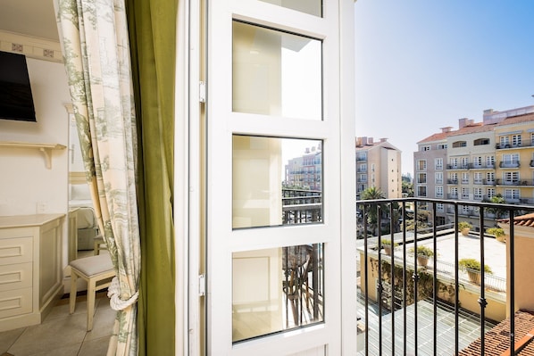 Standard Apartment | Interior