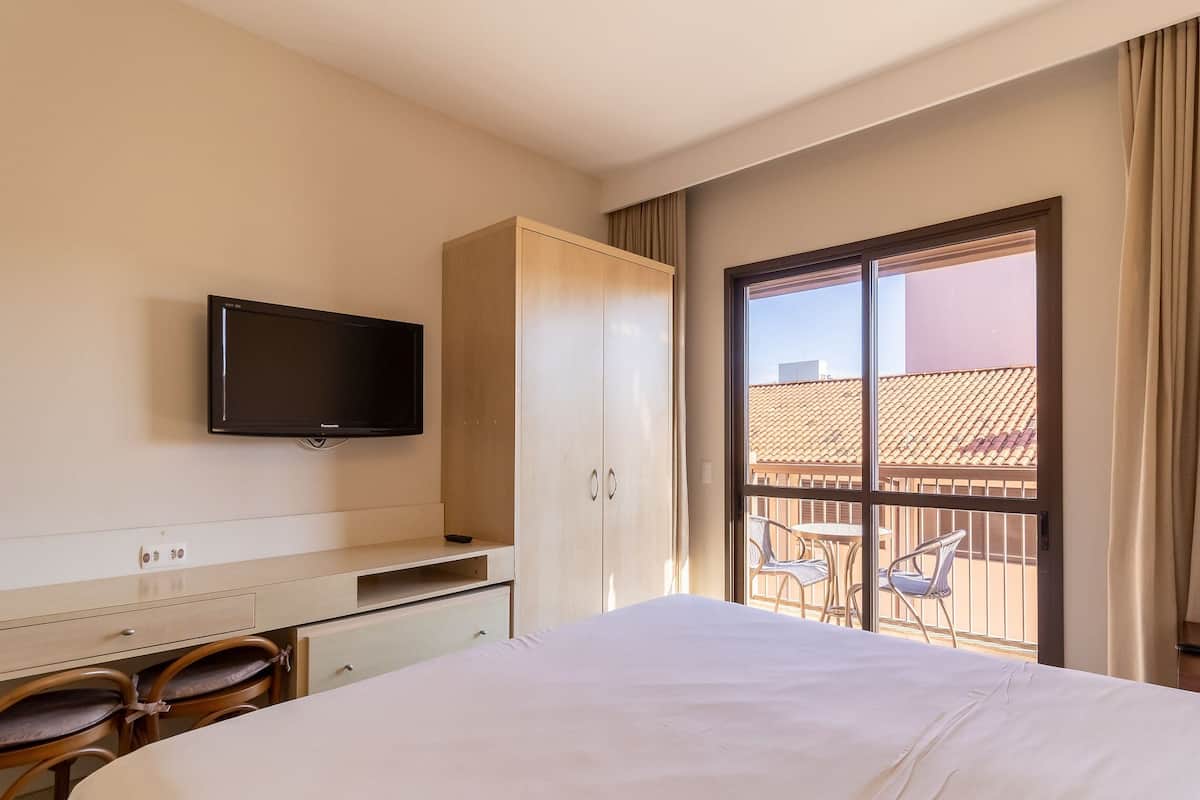 1 bedroom, soundproofing, iron/ironing board, free WiFi