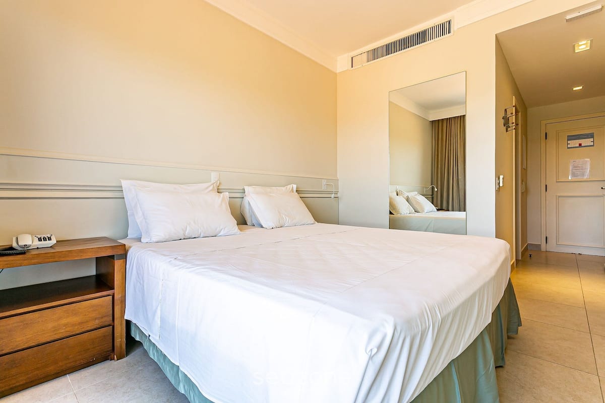 1 bedroom, soundproofing, iron/ironing board, free WiFi