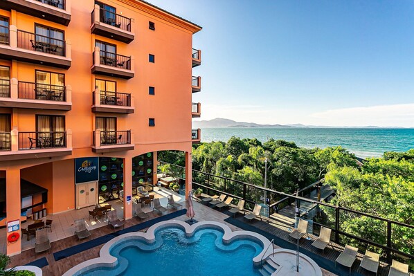 Basic-Apartment | Pool