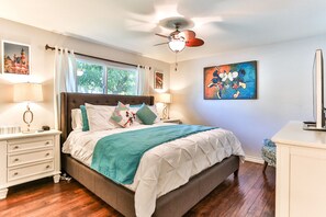 5 slaapkamers, een strijkplank/strijkijzer, reisbedje, gratis wifi