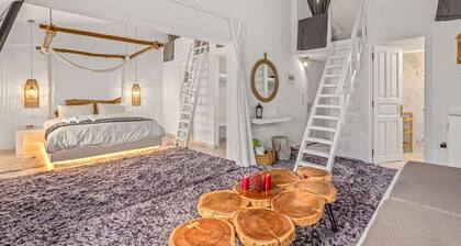 Blue Mountain Guesthouse "Gaias”