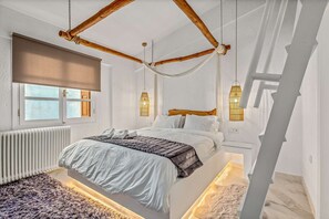 WiFi, bed sheets