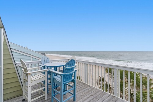 OD 2103C Top Floor Oceanfront Condo, elevator, Indoor/Outdoor Pools