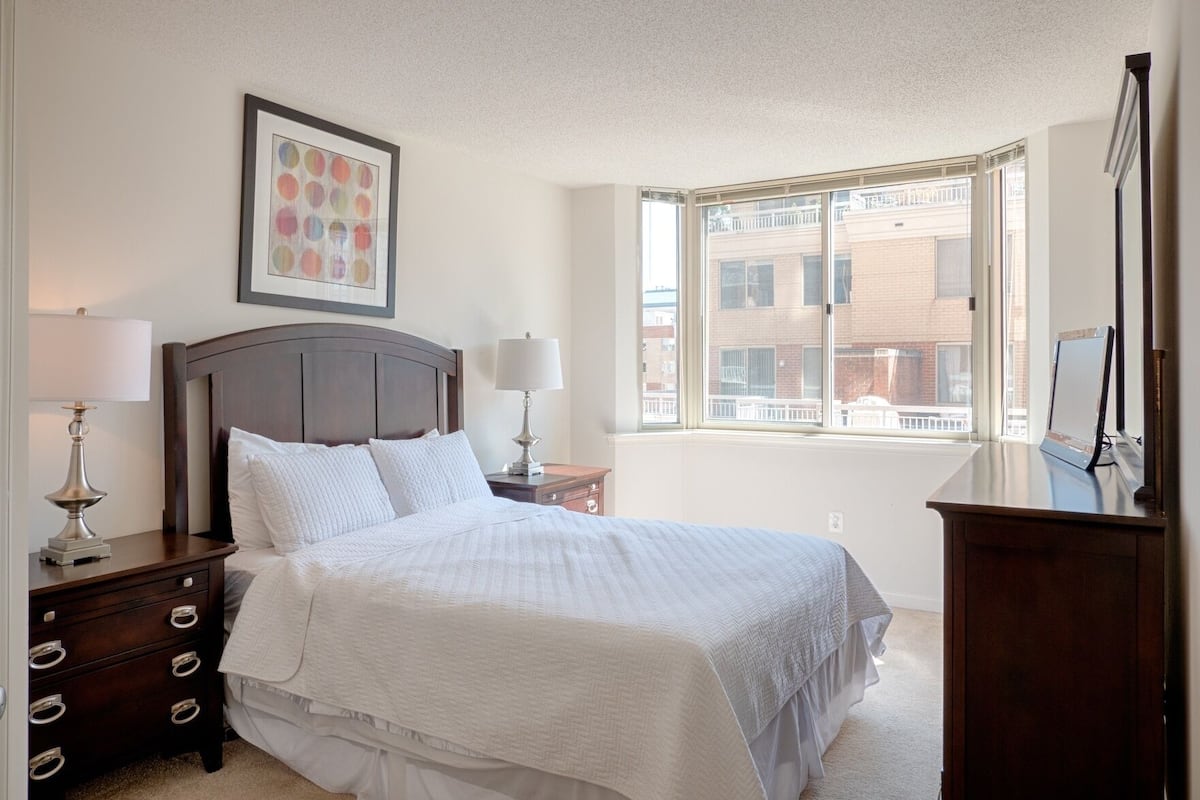 3 chambres, fer et planche à repasser, Wi-Fi gratuit, draps fournis