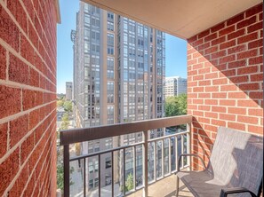 Balcony - National at Courthouse (Arlington)