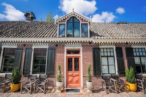 Exterior - Hotel Suites Wilma J (Vinkeveen)
