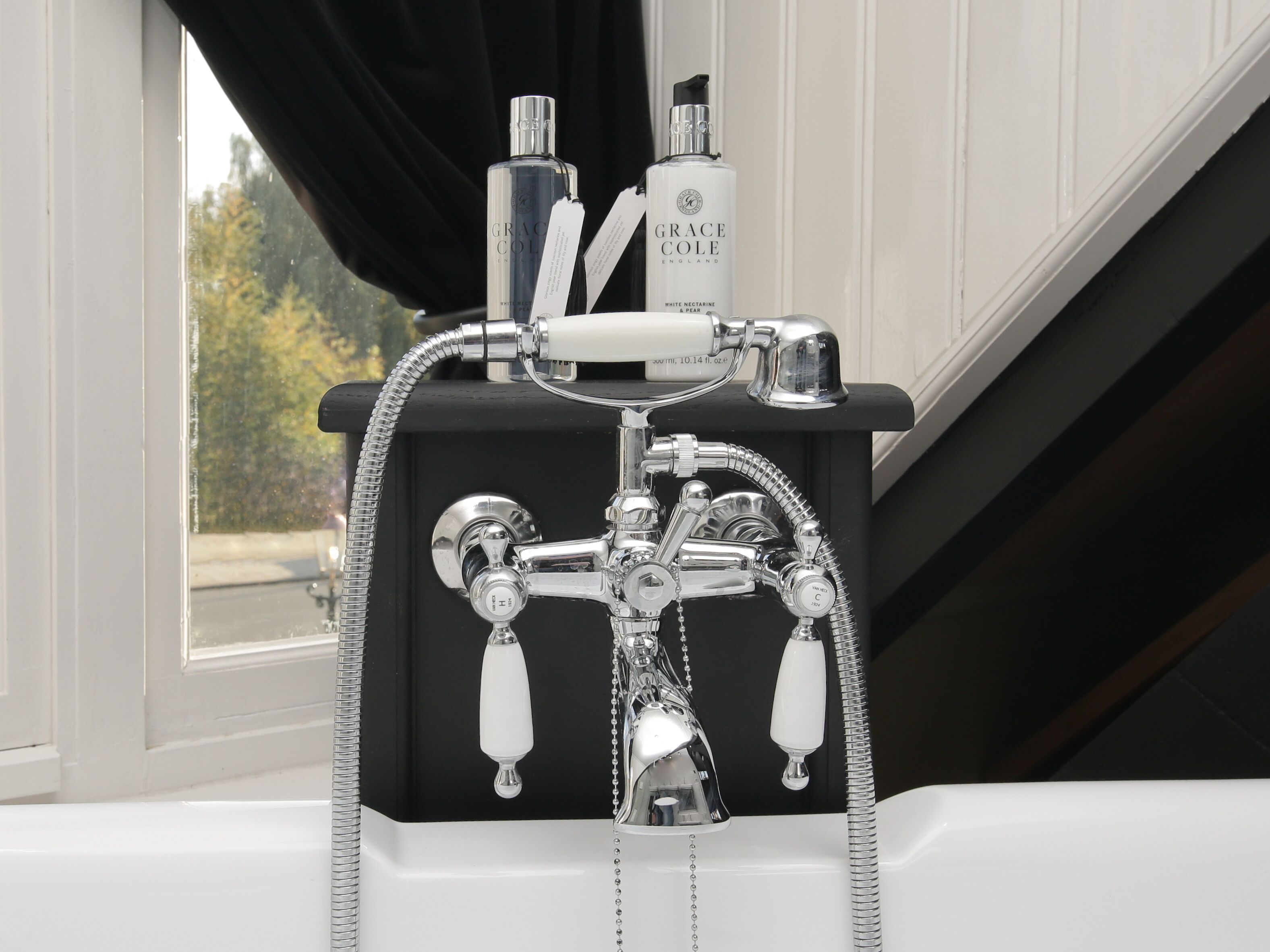 comfort double room (cozy room) | bathroom amenities | free toiletries, hair dryer, bathrobes, slippers