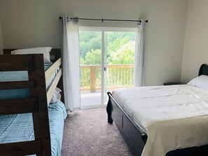 6 Schlafzimmer, Bügeleisen/Bügelbrett, WLAN, Bettwäsche