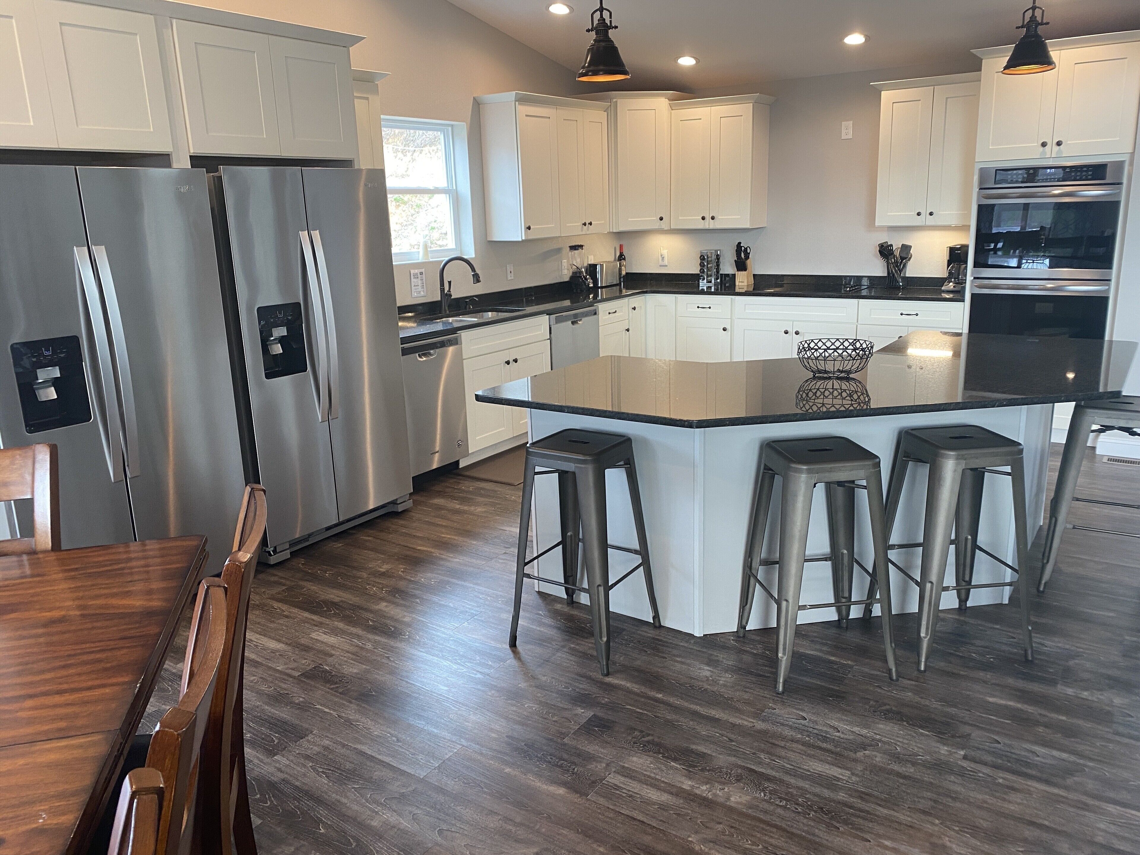 Breathtaking 6Bd/6 Bath/PRIVATE DOCK All The Bells and Whistles!  