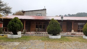 Courtyard - Cabañas Korachi (Bocoyna)