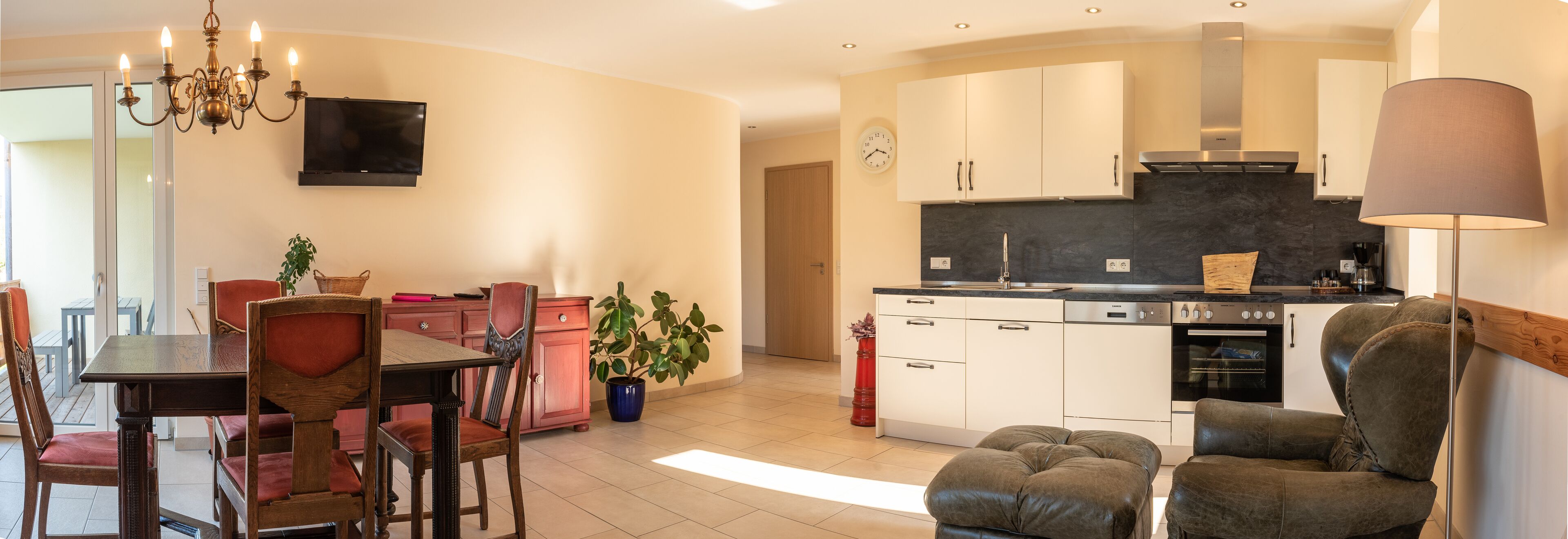 Apartment on the horse farm!