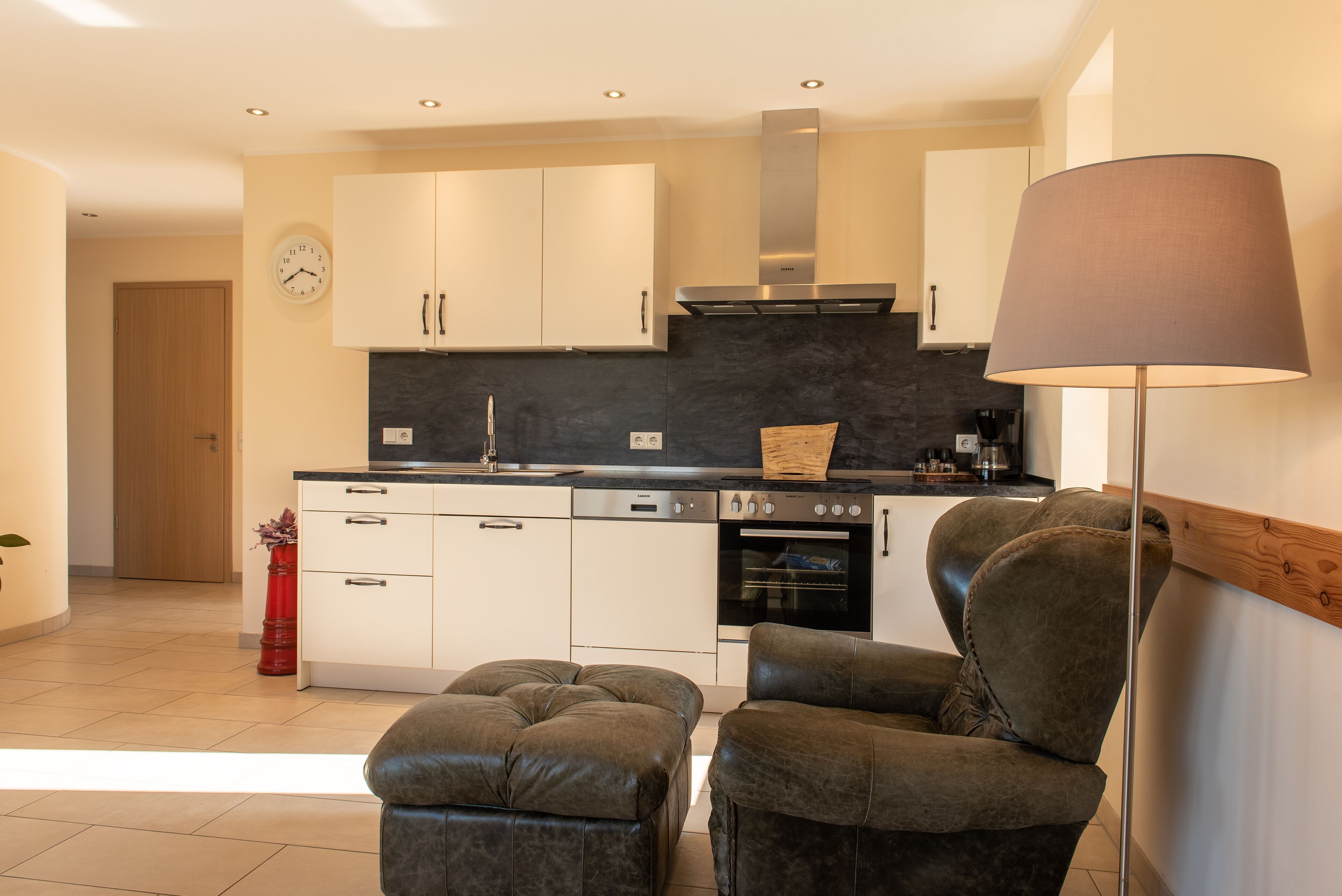 Apartment on the horse farm!