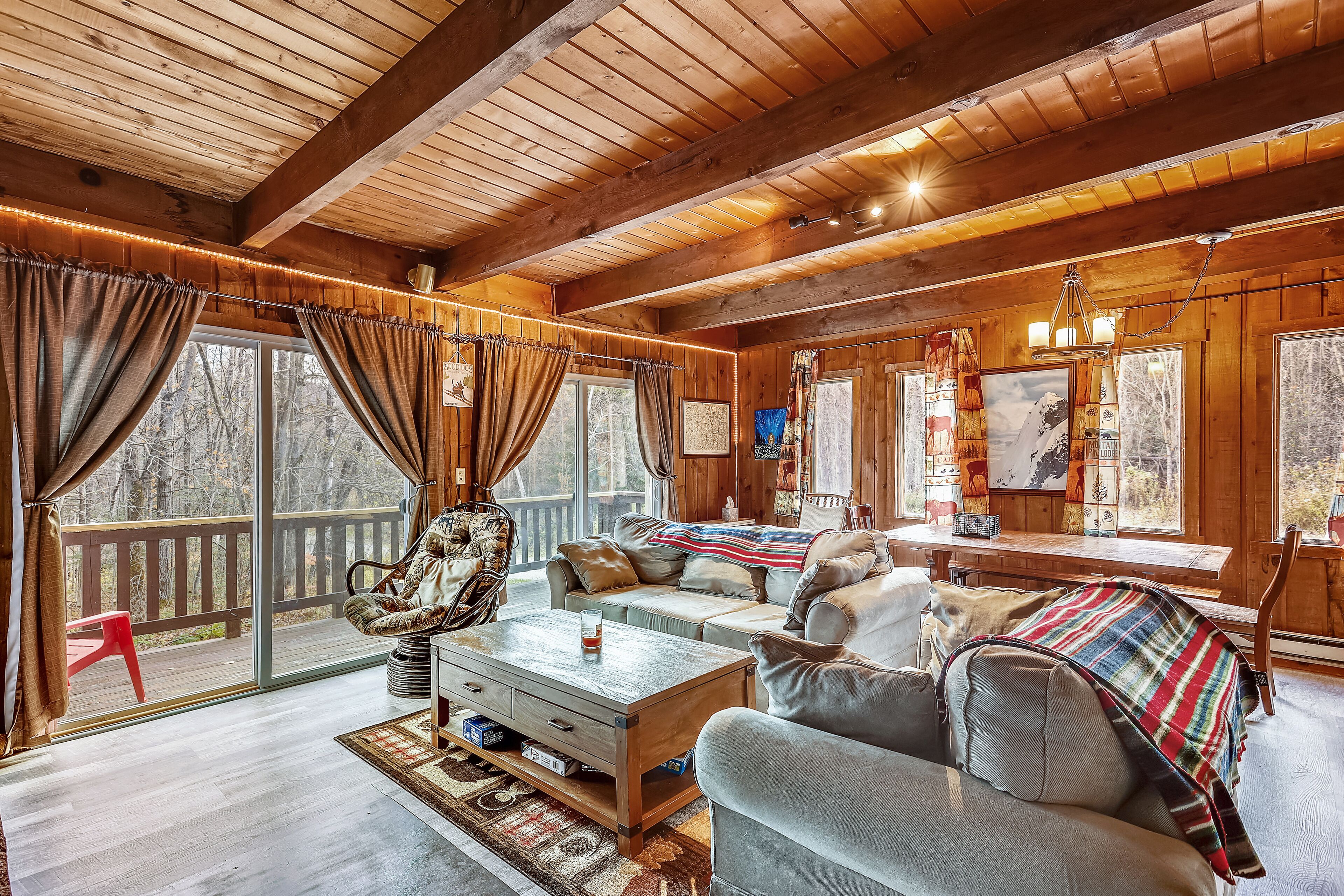 Hemlock Ridge 1D Great pet friendly townhouse in the heart of Killington