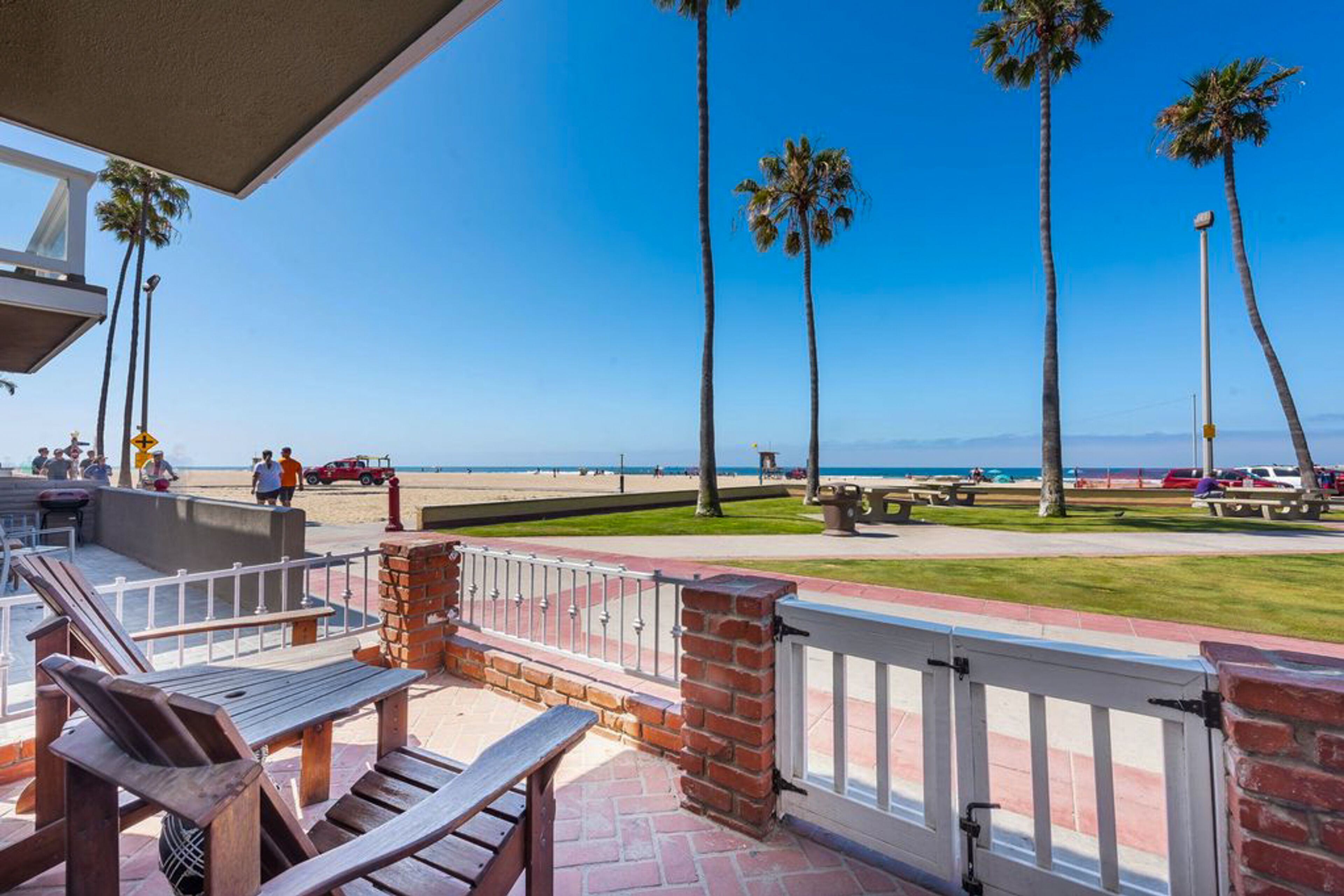 Lovely home w/ beautiful beach views, free WiFi, & beach access