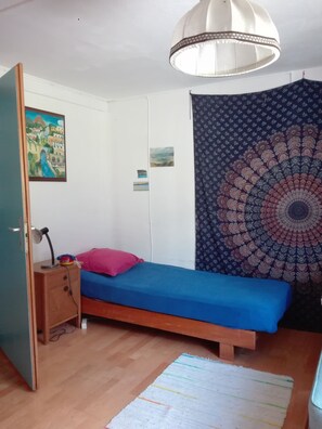 3 habitaciones, escritorio y wifi gratis 