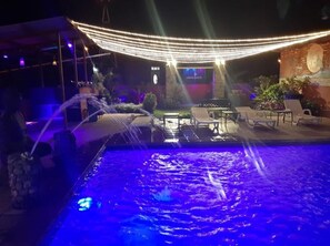 Outdoor pool - Windmill Hostel (El Valle de Anton)