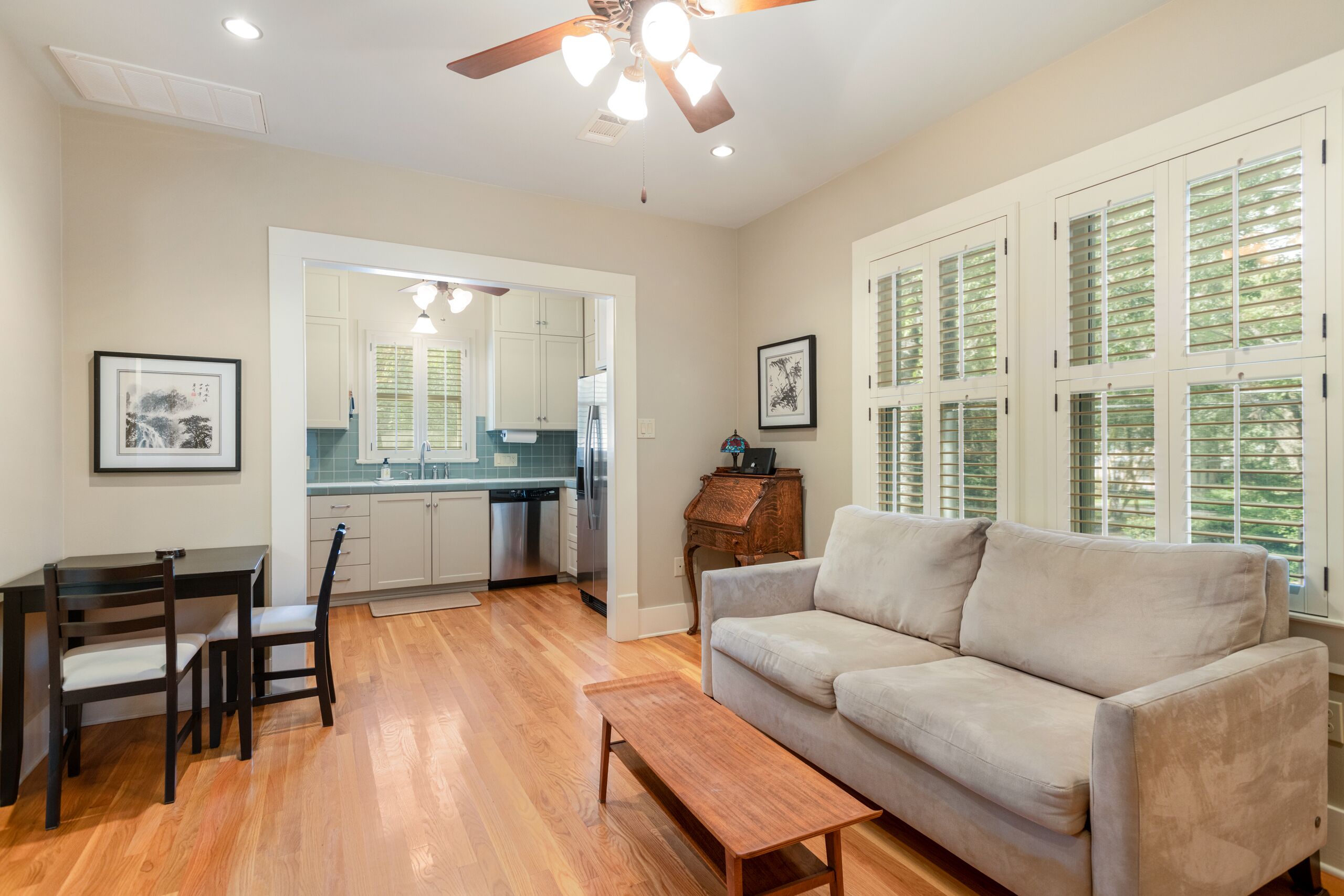 Hyde Park Historic District - Close To Everything Austin Has To Offer!