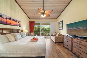 Een strijkplank/strijkijzer, gratis wifi, beddengoed