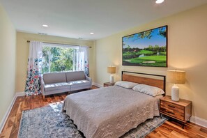 3 bedrooms, desk, iron/ironing board, Internet - 2 Mi to Beach! Sea Pines Resort Home w/ Large Yard (Hilton Head Island)