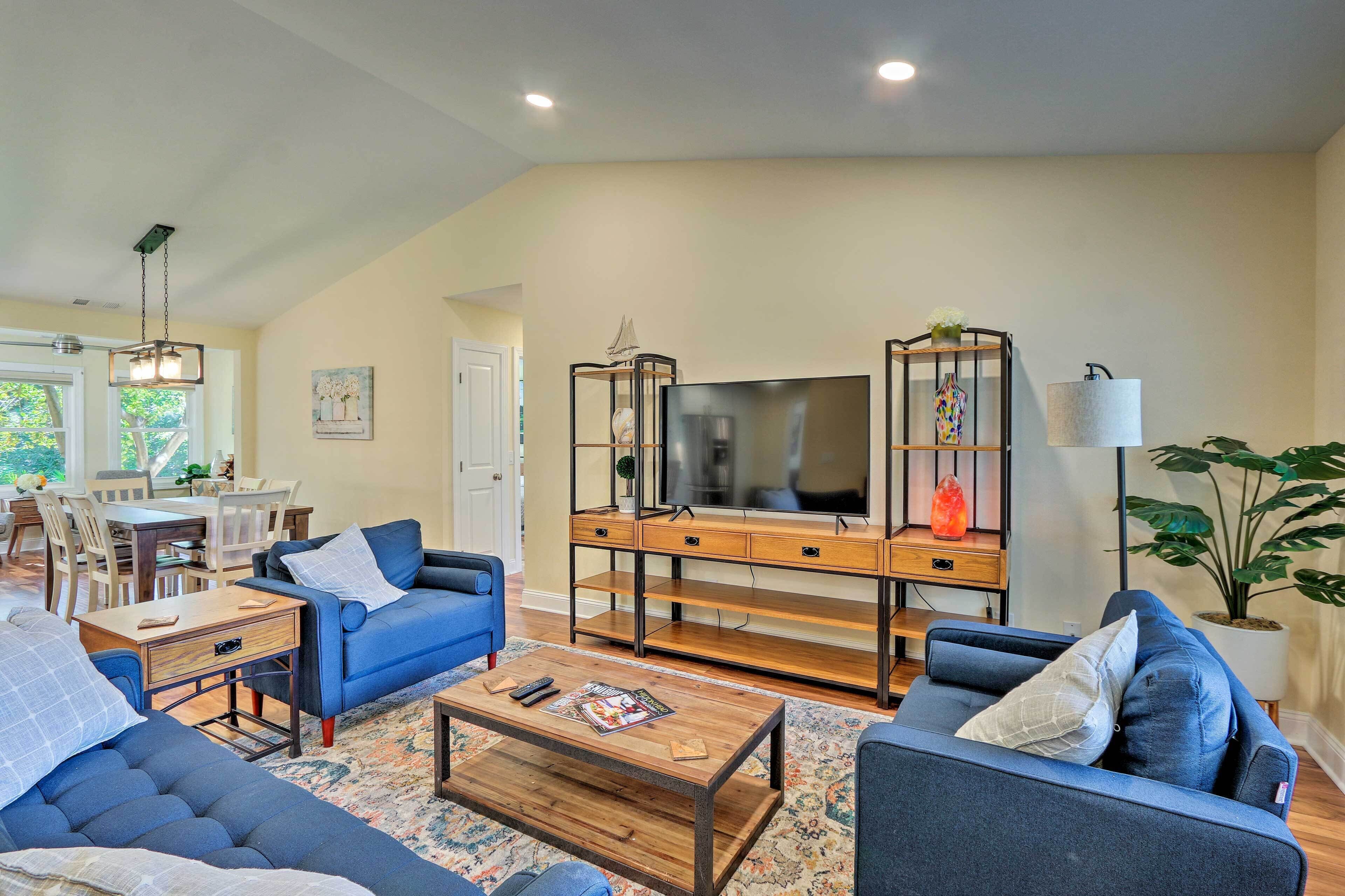 Sea Pines Resort Escape with Deck ~ 2 Mi to Beach!