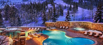 Marriott Mountainside -1 King, Sofa bed, Fireplace.