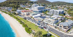Exterior - Shoalz, 28 Rigney Street - Renovated Cottage & Boat Parking (Shoal Bay)