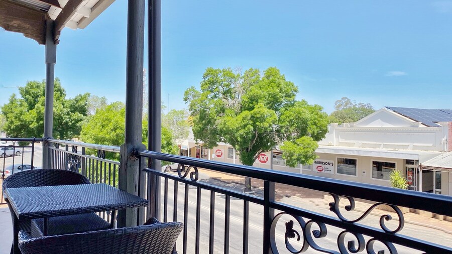 Commercial Hay Hotel