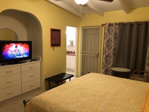 2 soverom, strykejern/-brett, wi-fi (inkludert) og sengetøy