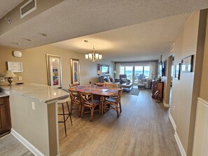 Interior - Sandy Key 618:  3 BR / 2 BA Gulf Front Condo in Perdido Key, FL  Sleeps 8 (Pensacola)