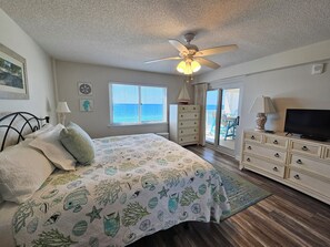 3 bedrooms, iron/ironing board, free WiFi, bed sheets - Sandy Key 731: 3 BR/2 BA Perdido Key Beachfront Condo, On-Site Rental Office, Sleeps 8 (Pensacola)