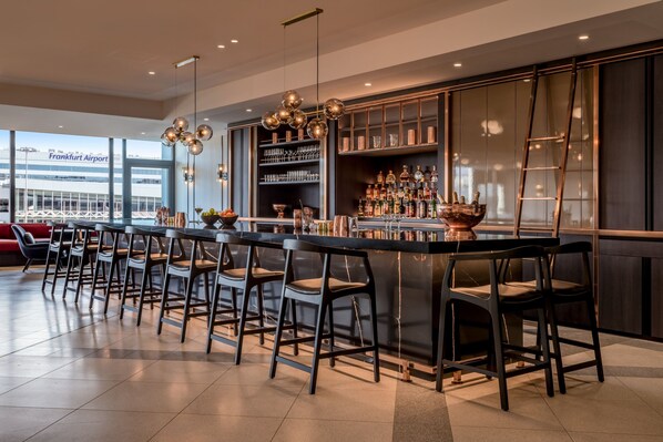 3 restaurants, German cuisine - Frankfurt Airport Marriott Hotel (Frankfurt)