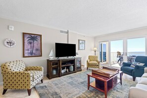 Smart TV, DVD player