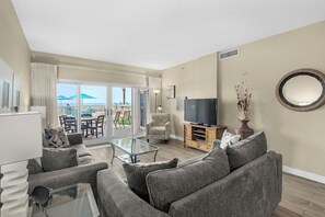 Smart TV, DVD player - Sandy Key 126: 2 BR/2 BA Beachfront Condo, Perdido Key, FL. On-Site Rental Office, Sleeps 6 (Pensacola)