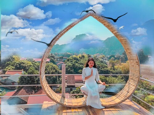 Hang Mua Central Homestay