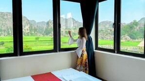 Unclassified image, 3 of 65, button - Hang Mua Central Homestay (Hoa Lu)
