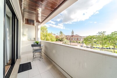 Norton Matos - T2 in the heart of Braga by House and People