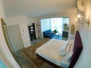 Family Studio | Individually decorated, individually furnished, laptop workspace - Morada Maya (Tulum)