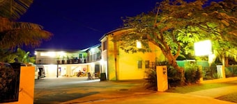 Caloundra Backpackers - Hostel