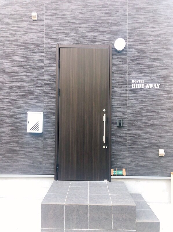 Mặt tiền nơi lưu trú