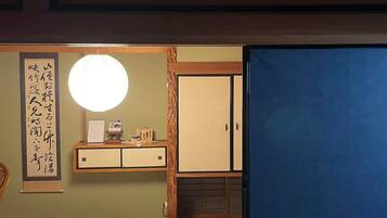 2 間睡房、免費 Wi-Fi、床單